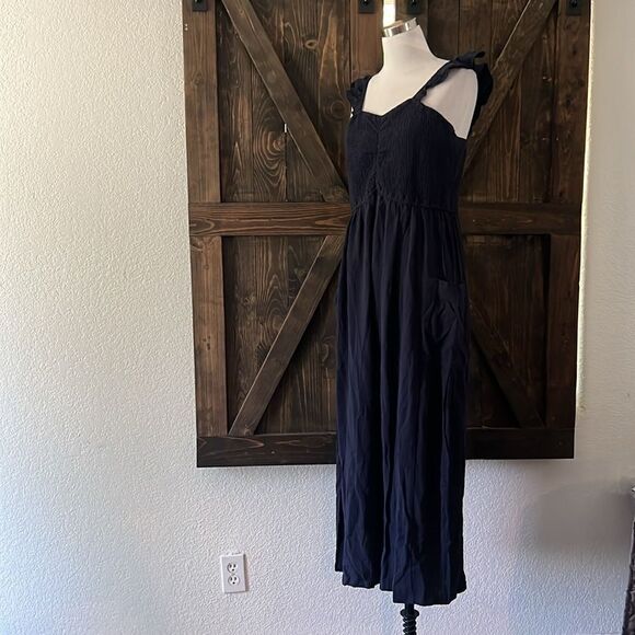 Boho Ruffle Strap Navy Jumpsuit With Pockets - Picture 5 of 13